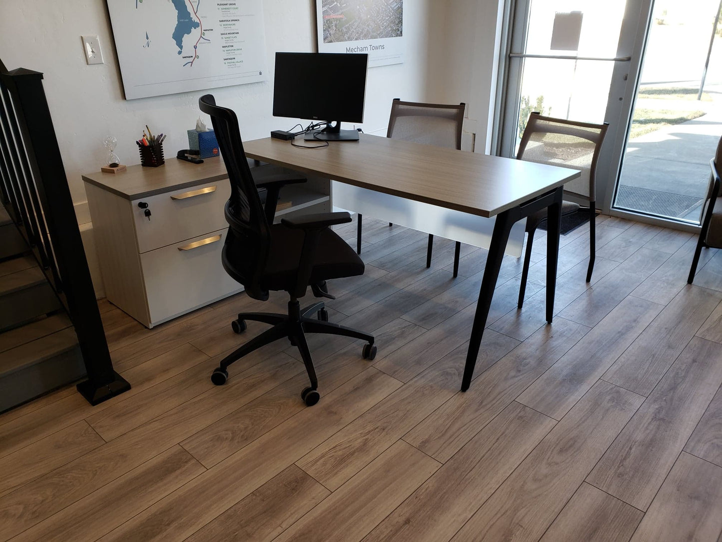 Dash Executive Office by Friant (D-003) - Wholesale Office Furniture