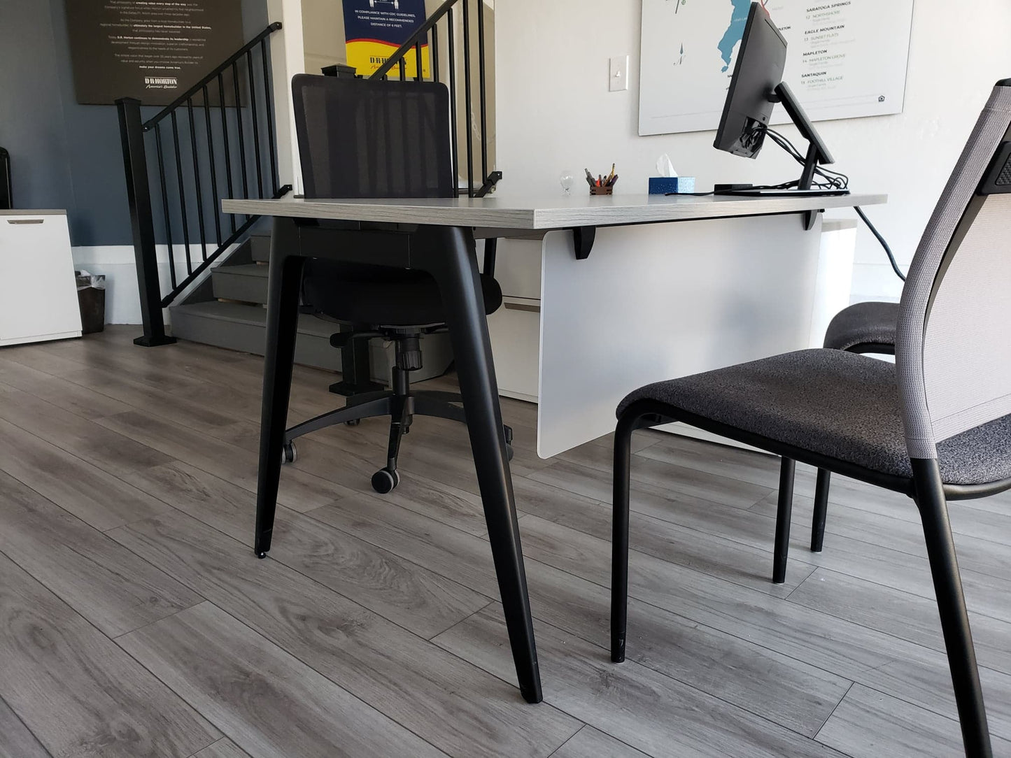 Dash Executive Office by Friant (D-003) - Wholesale Office Furniture