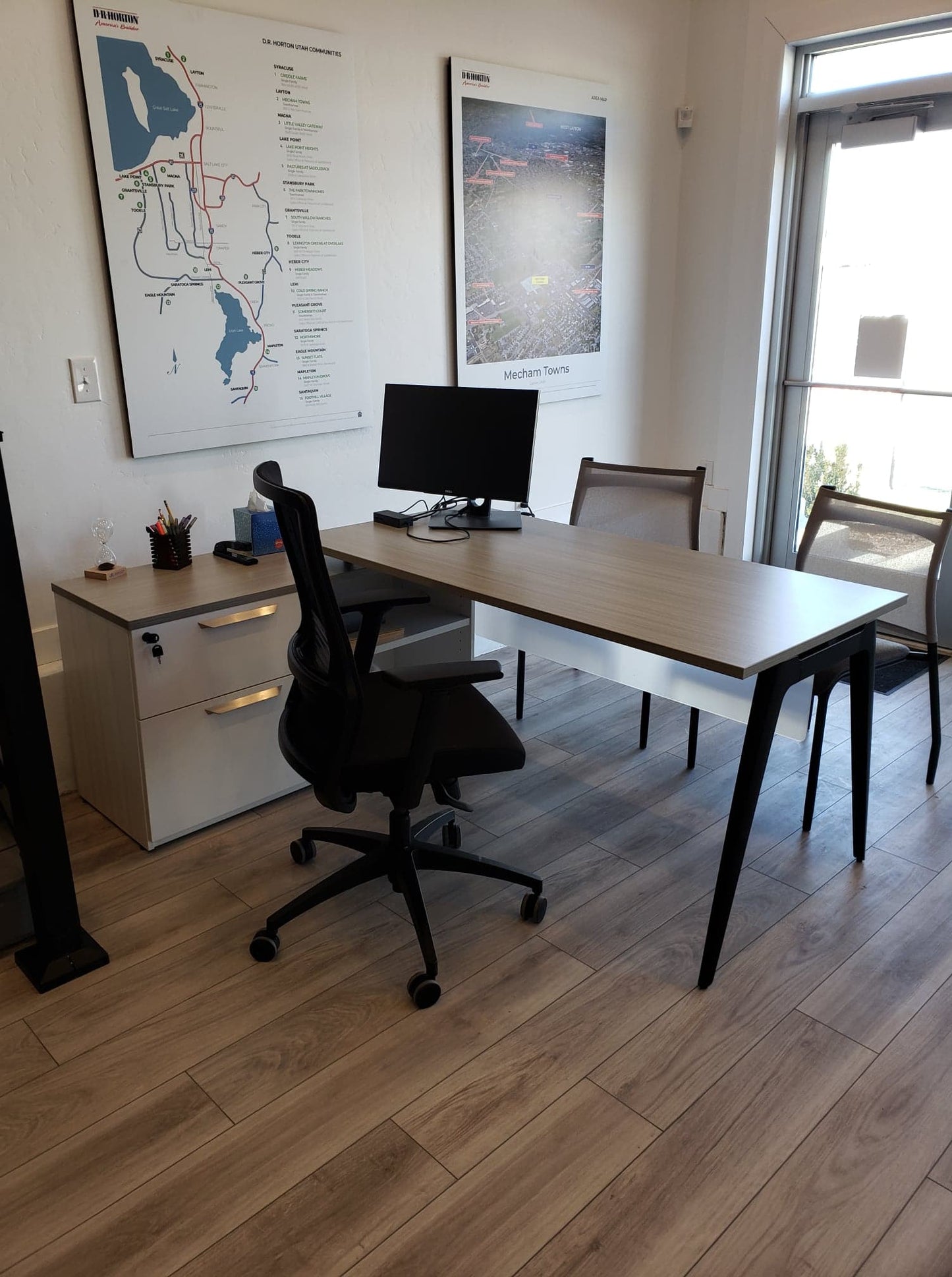 Dash Executive Office by Friant (D-003) - Wholesale Office Furniture